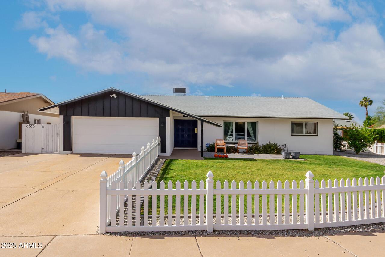 4616 S Poplar St., Tempe, AZ 85282