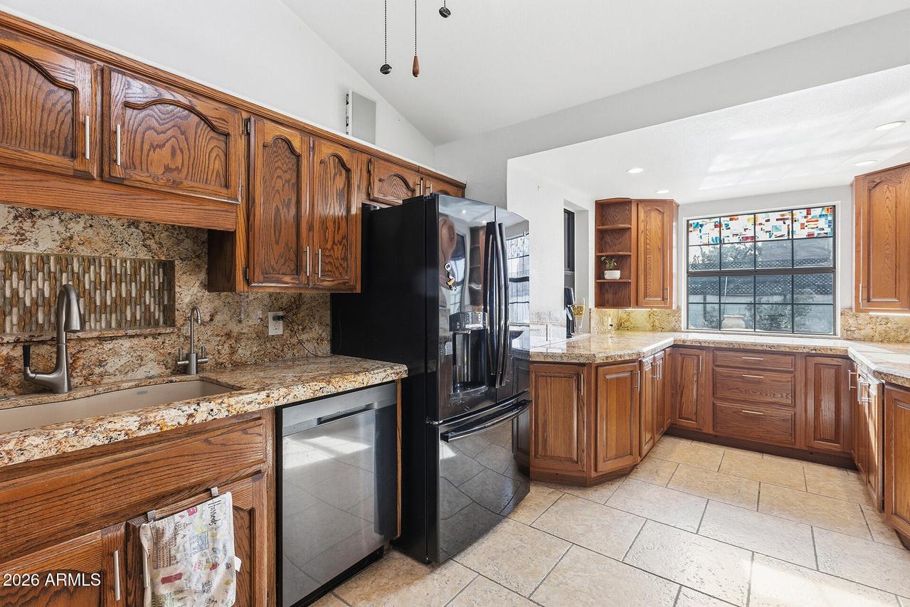 247 E Glencove St., Mesa, AZ 85201