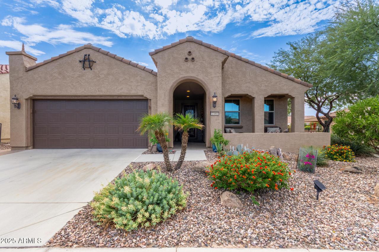 7161 W Noble Prairie Way, Florence, AZ 85132