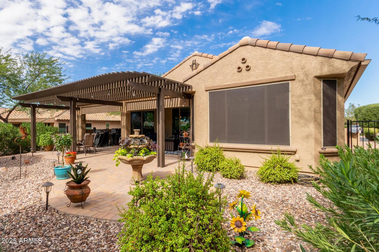 7161 W Noble Prairie Way, Florence, AZ 85132