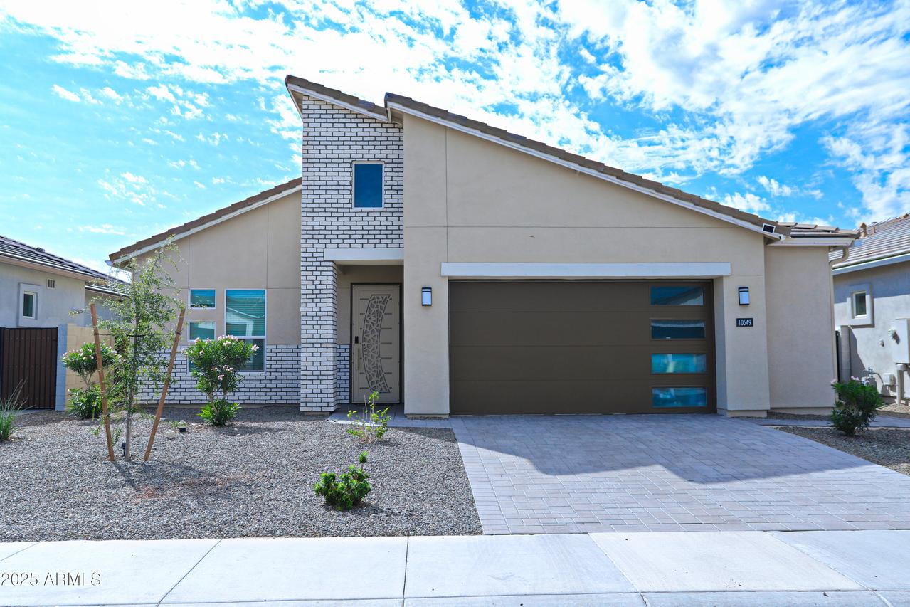 10549 W Albert Ln., Peoria, AZ 85382