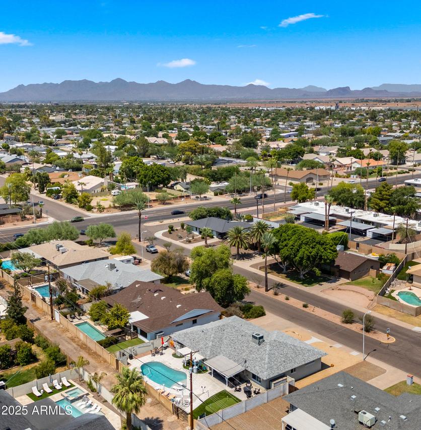 2824 N 82nd St., Scottsdale, AZ 85257