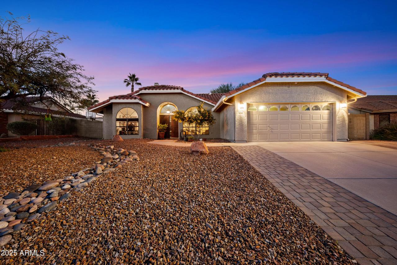 3914 E Tano St., Phoenix, AZ 85044