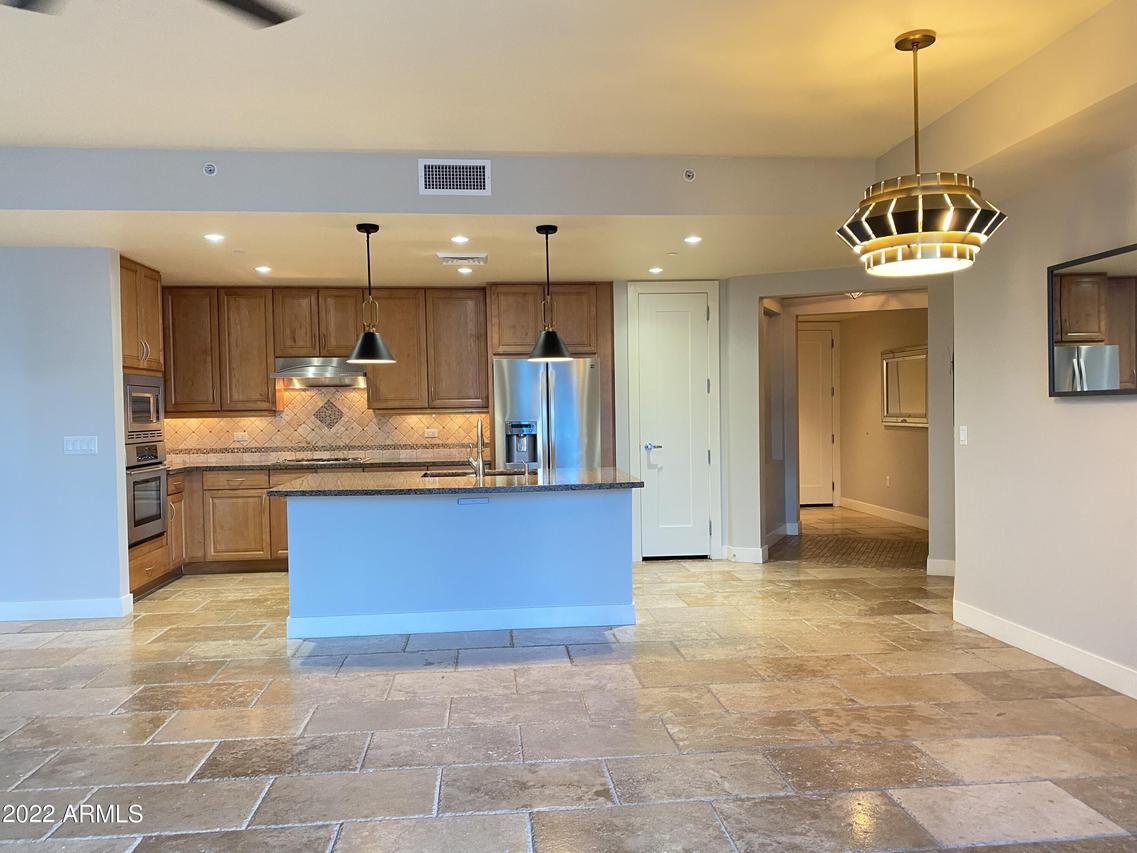 140 E Rio Salado Pkwy. #409, Tempe, AZ 85281