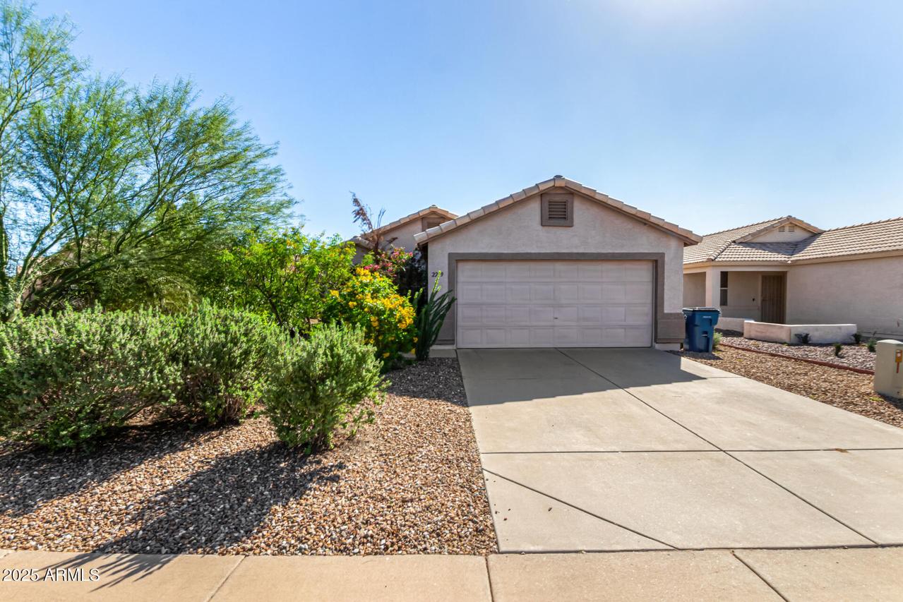 2279 W 20th Ave., Apache Junction, AZ 85120