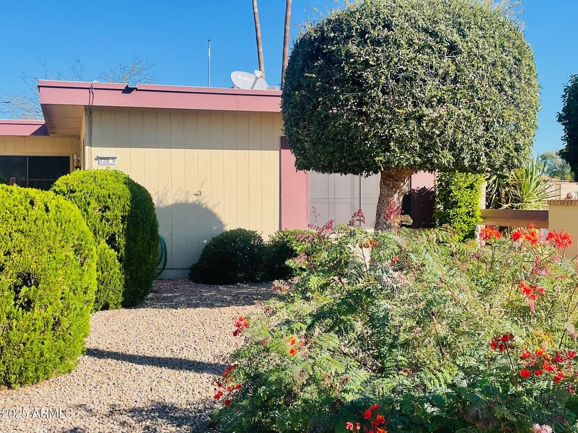 13720 N 98th Ave. #A, Sun City, AZ 85351