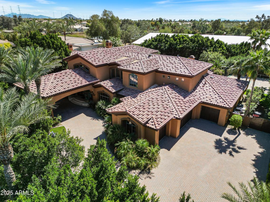 11571 E Cochise Dr., Scottsdale, AZ 85259