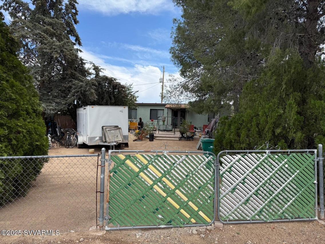 20883 E Cedar Dr., Mayer, AZ 86333