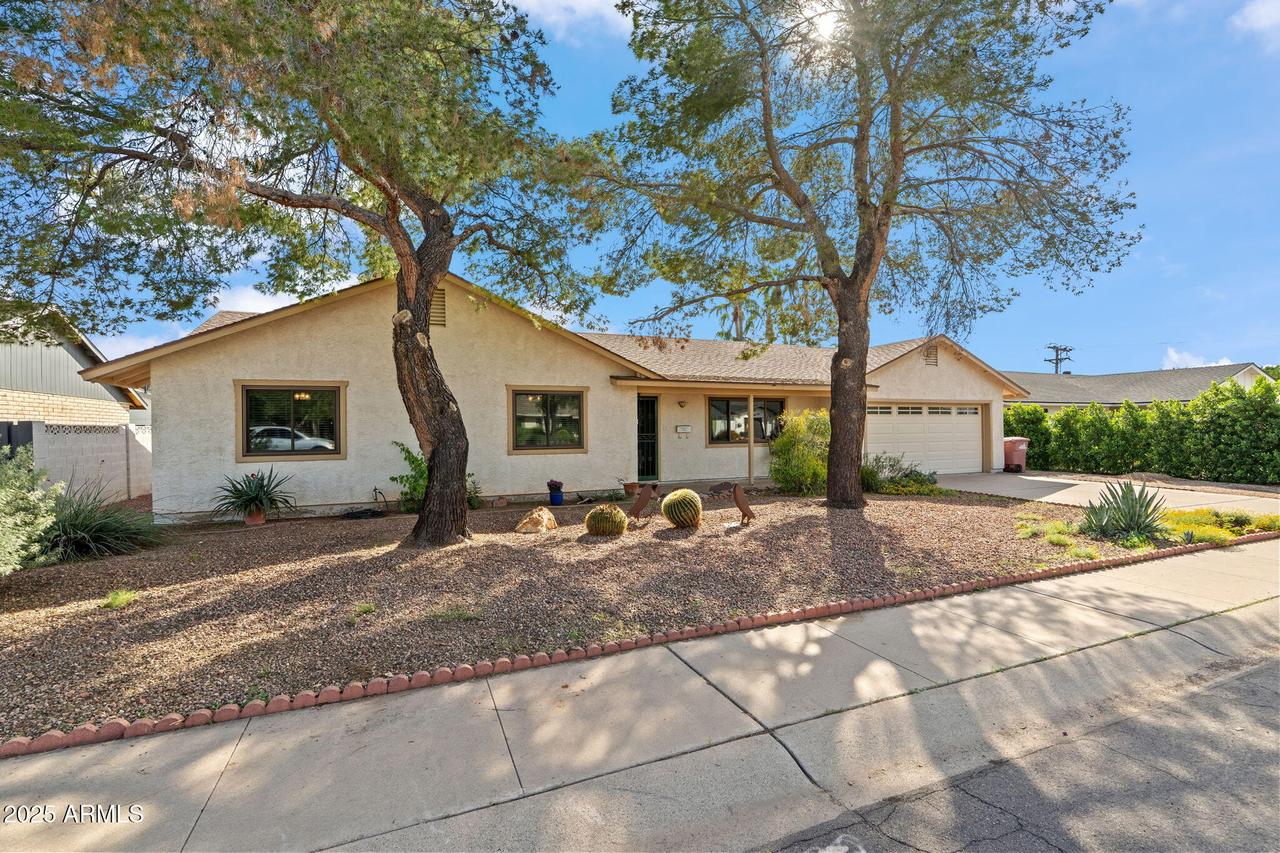 8611 E Vista Dr., Scottsdale, AZ 85250