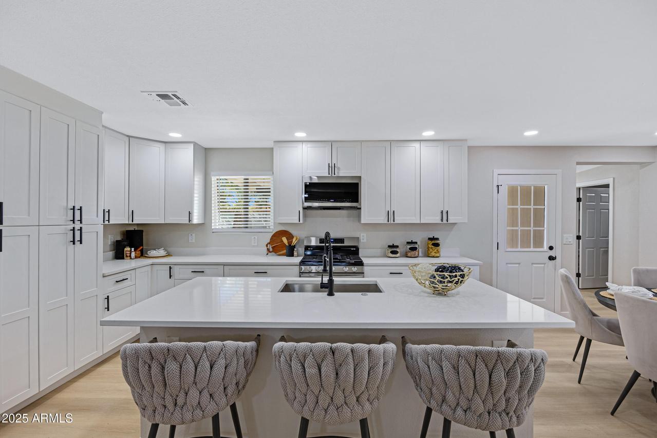452 E 10th Pl., Mesa, AZ 85203