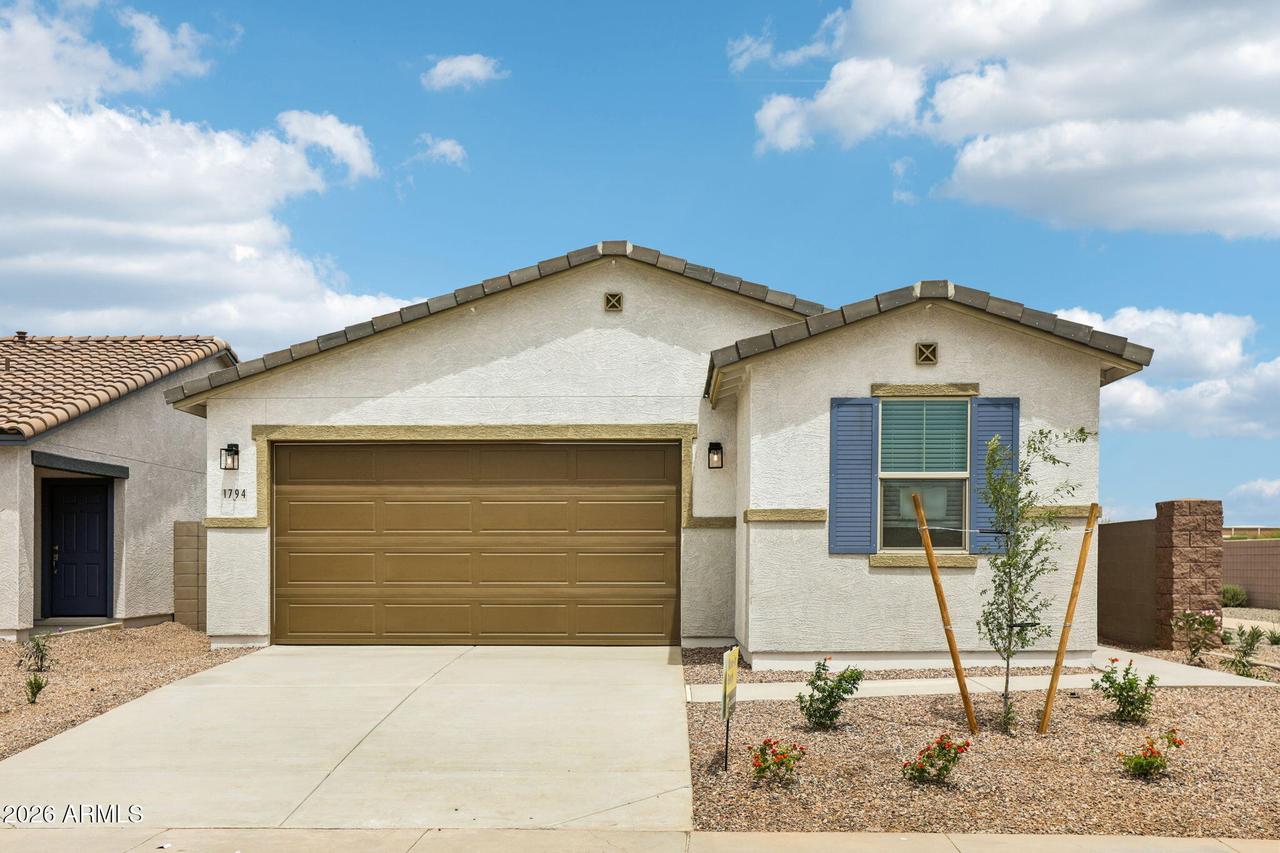 1794 E Mcentee Ln., San Tan Valley, AZ 85143