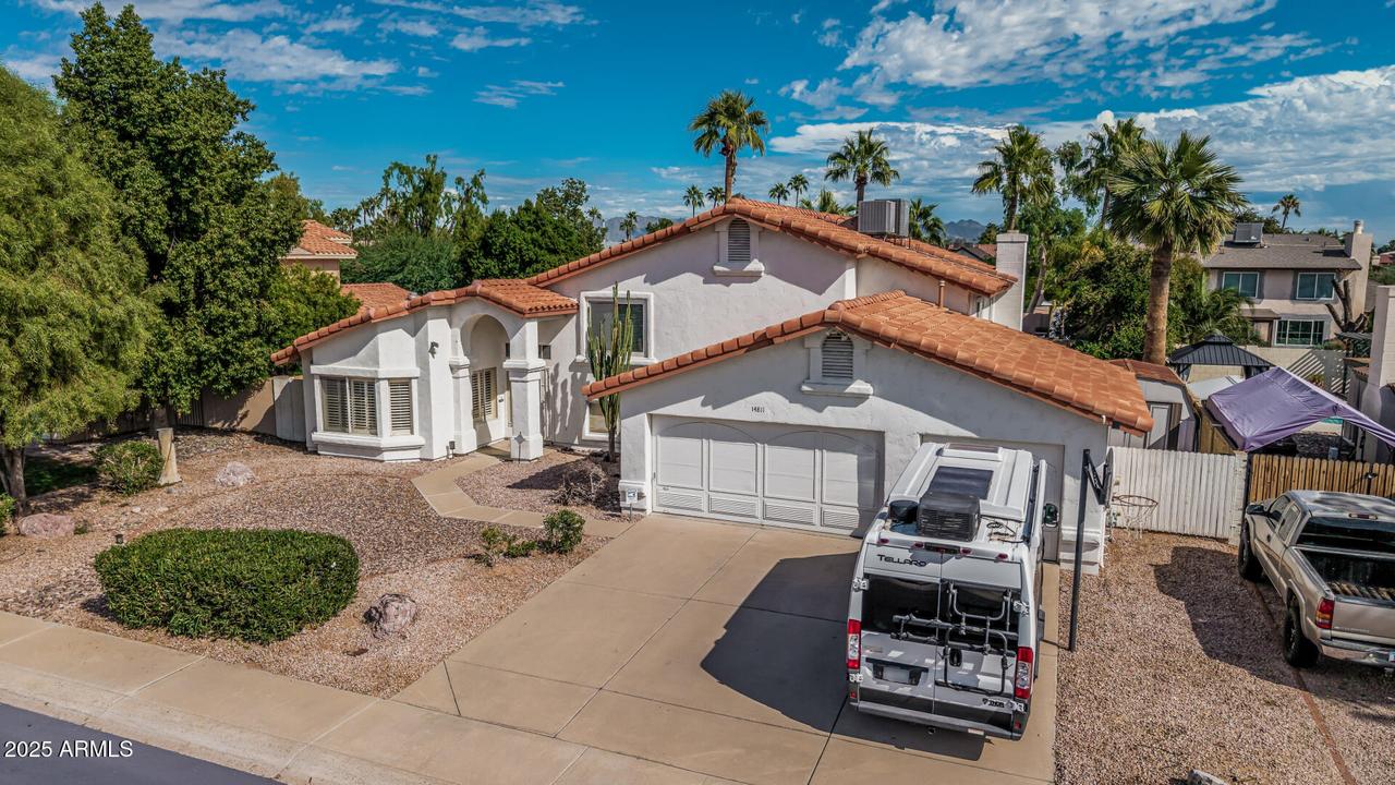14811 N 44th Pl., Phoenix, AZ 85032