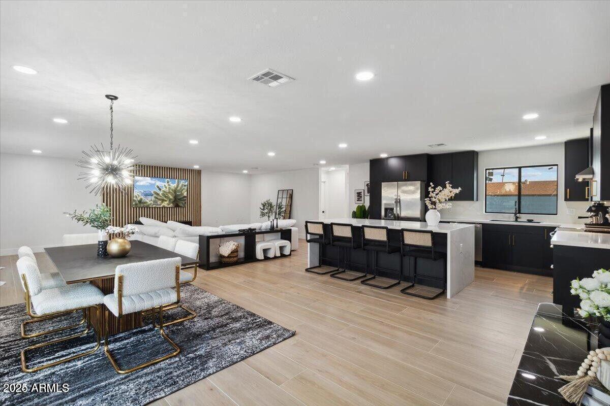 3319 E Campo Bello Dr., Phoenix, AZ 85032