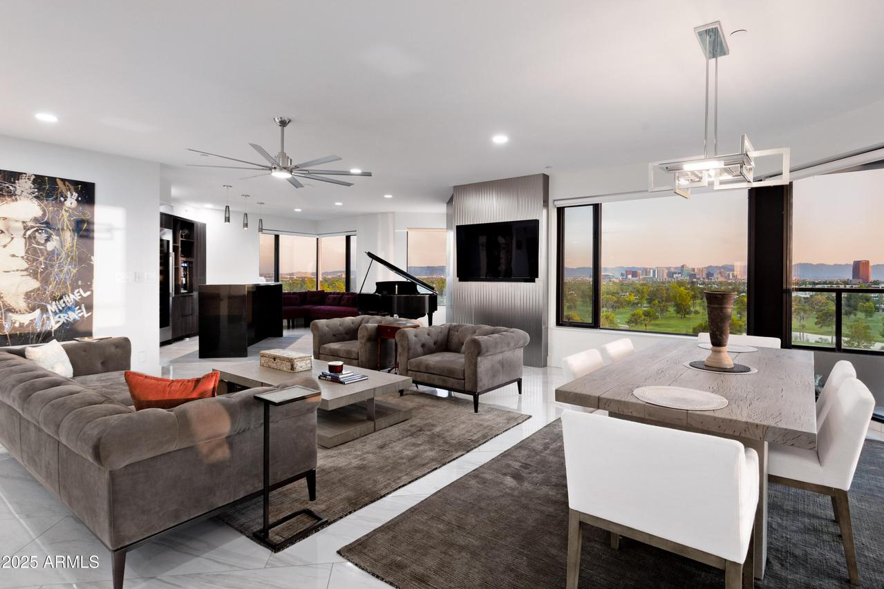 1040 E Osborn Rd. #904, Phoenix, AZ 85014