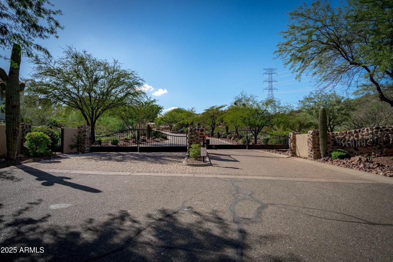 24219 N 62nd Dr. #21, Glendale, AZ 85310