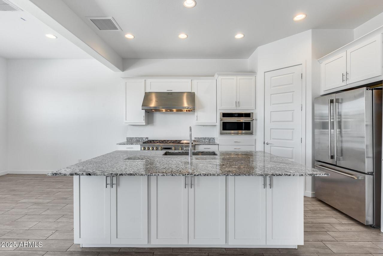 32736 N 22nd Dr., Phoenix, AZ 85085