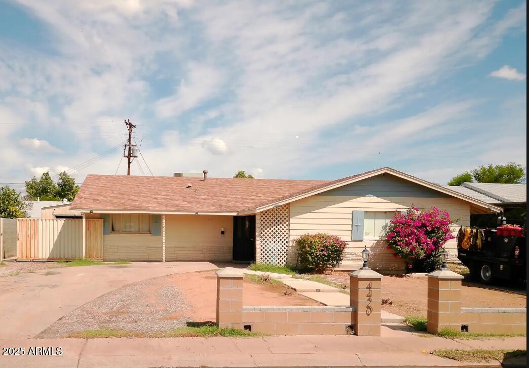 4420 W Earll Dr., Phoenix, AZ 85031