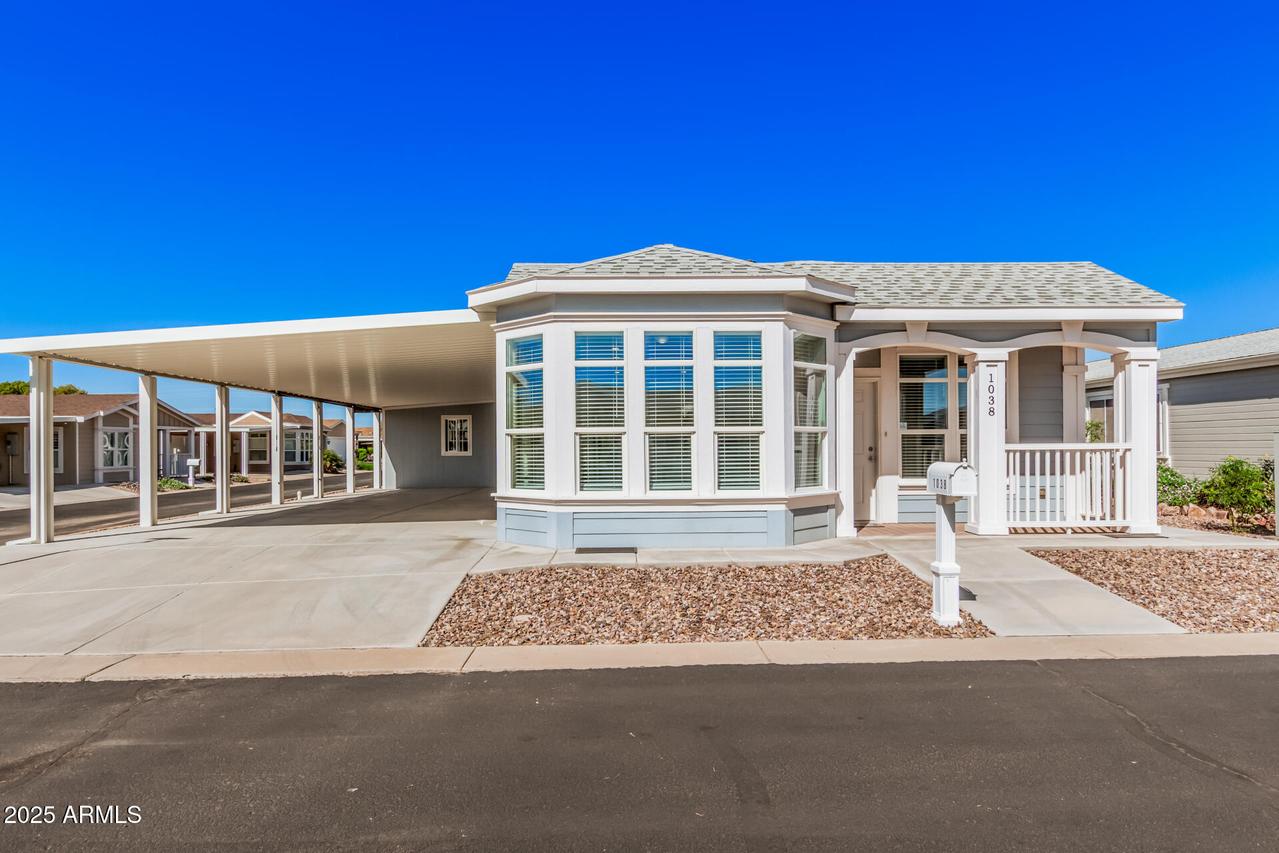 1038 E Four St., San Tan Valley, AZ 85140