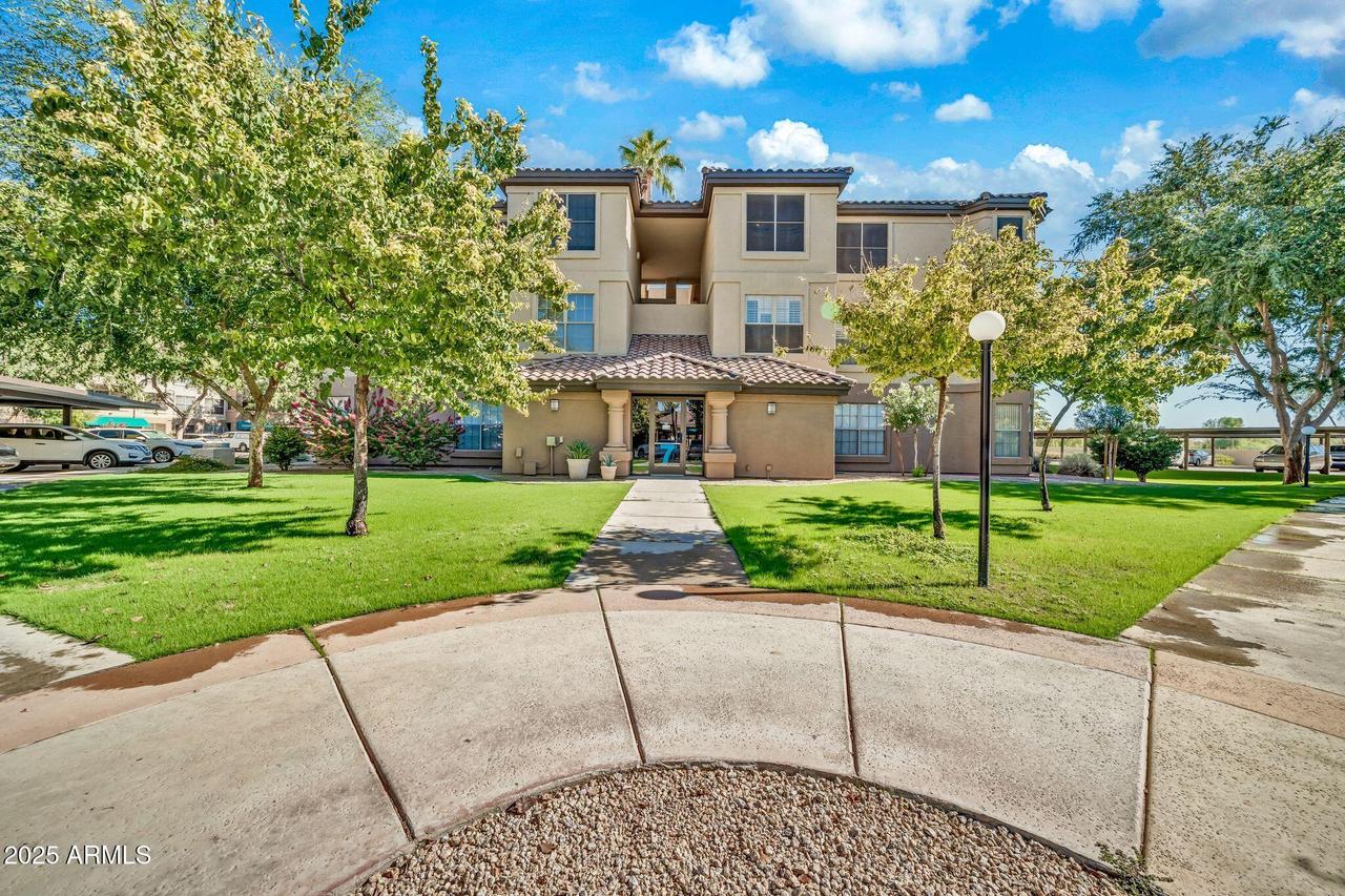 14950 W Mountain View Blvd. #7104, Surprise, AZ 85374