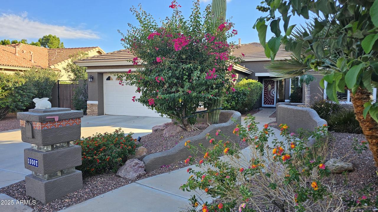 10007 E Arrowvale Dr., Sun Lakes, AZ 85248