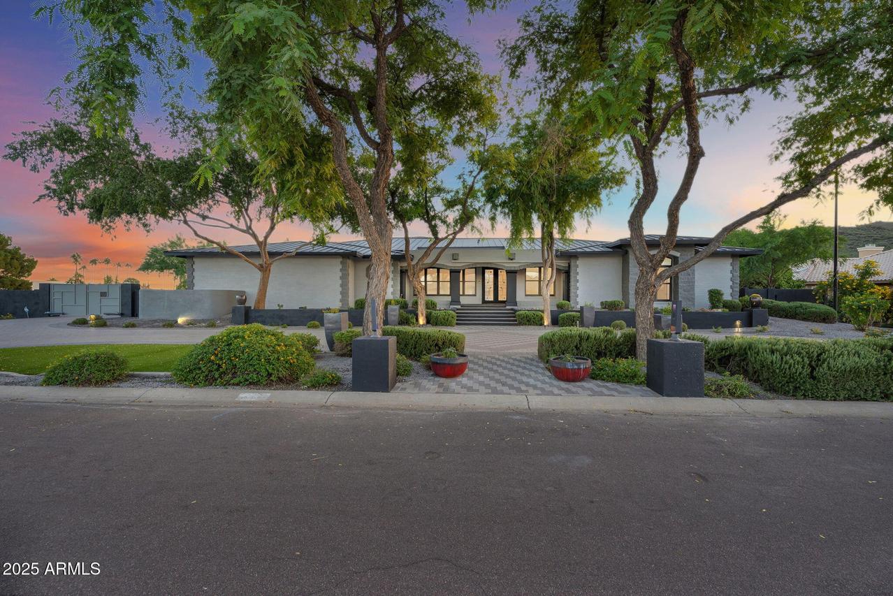 5509 W Soft Wind Dr., Glendale, AZ 85310