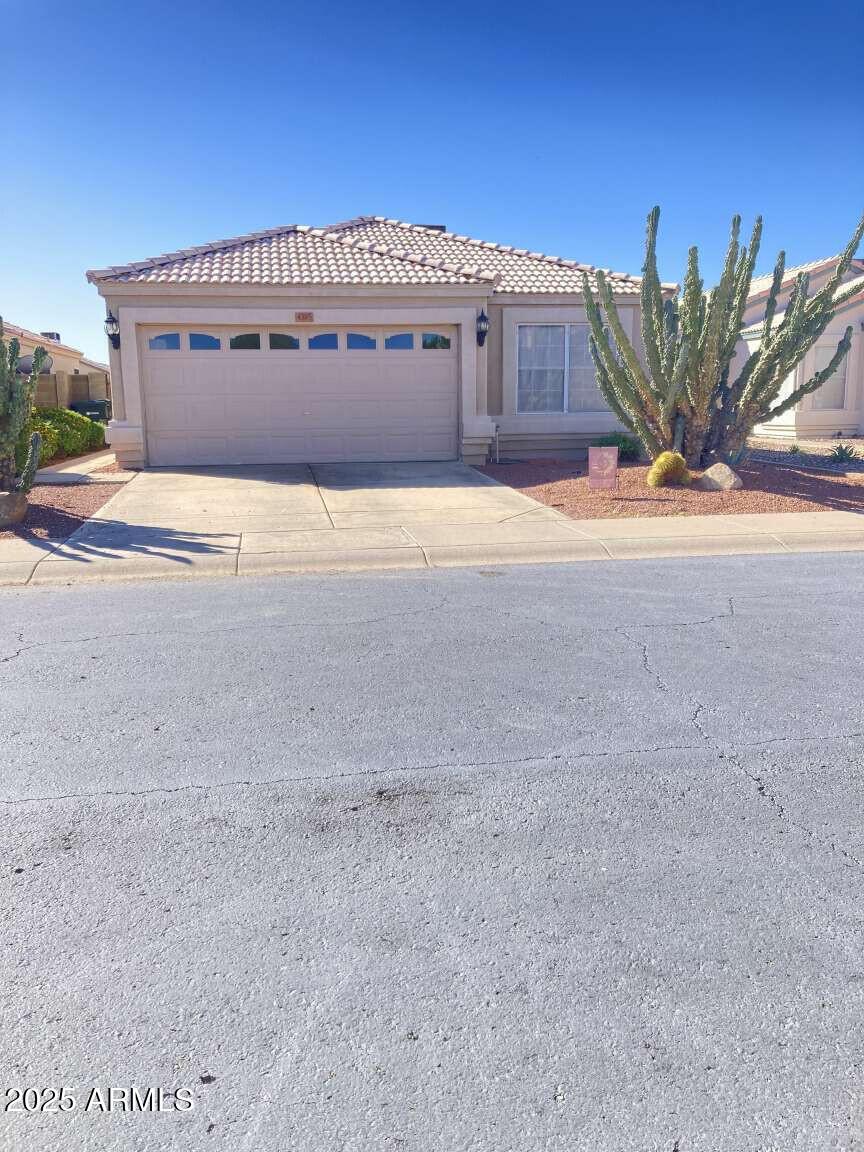 4385 E Campo Bello Dr., Phoenix, AZ 85032