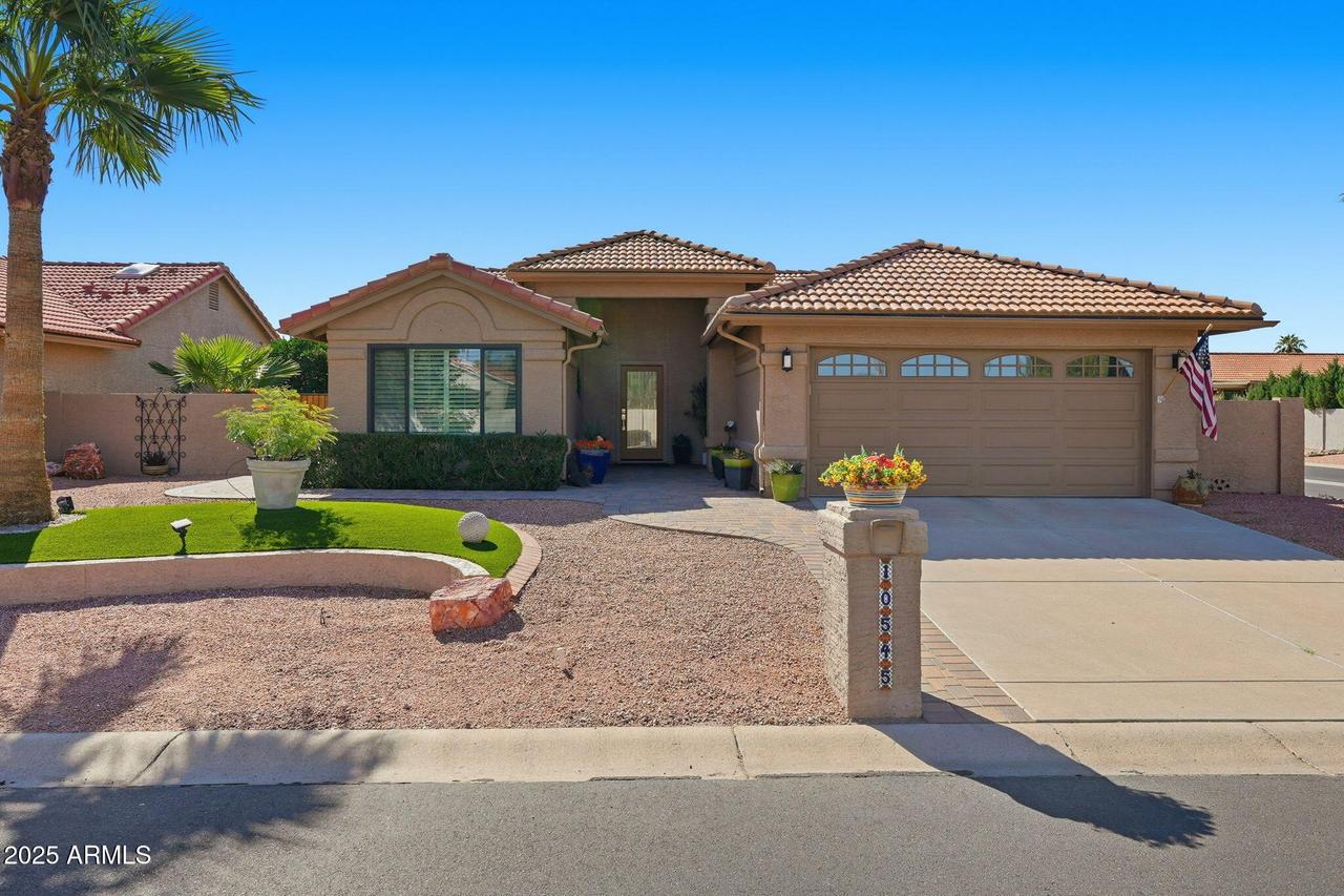 10545 E Champagne Dr., Sun Lakes, AZ 85248