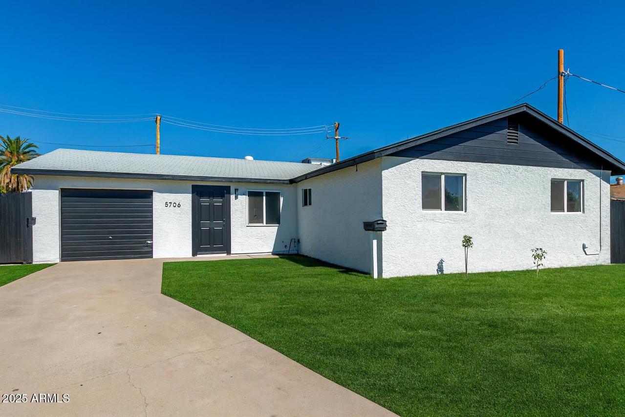 5706 W Sells Cir., Phoenix, AZ 85031