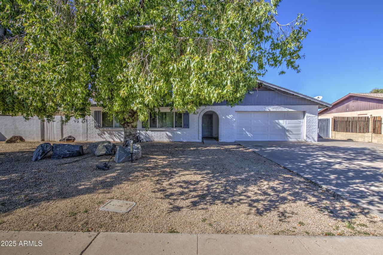 16410 N 47th Dr., Glendale, AZ 85306