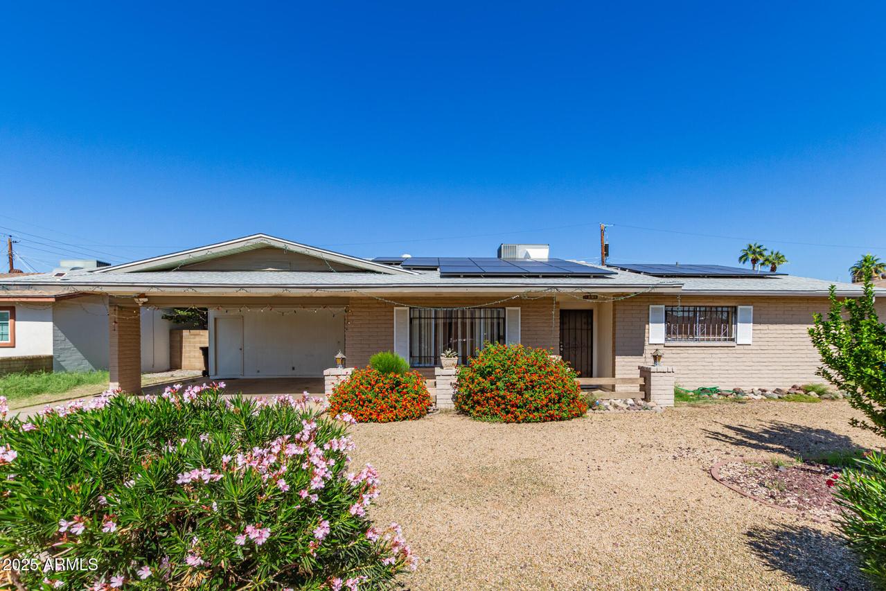 3828 W Loma Ln., Phoenix, AZ 85051