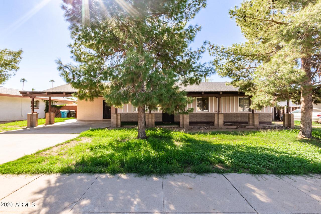 6281 W Wolf St., Phoenix, AZ 85033