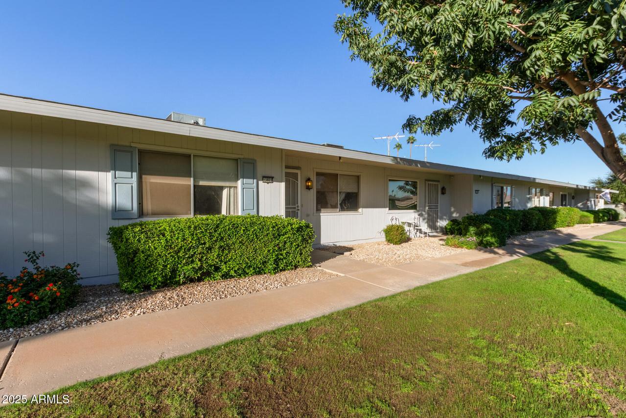 13822 N Newcastle Dr., Sun City, AZ 85351