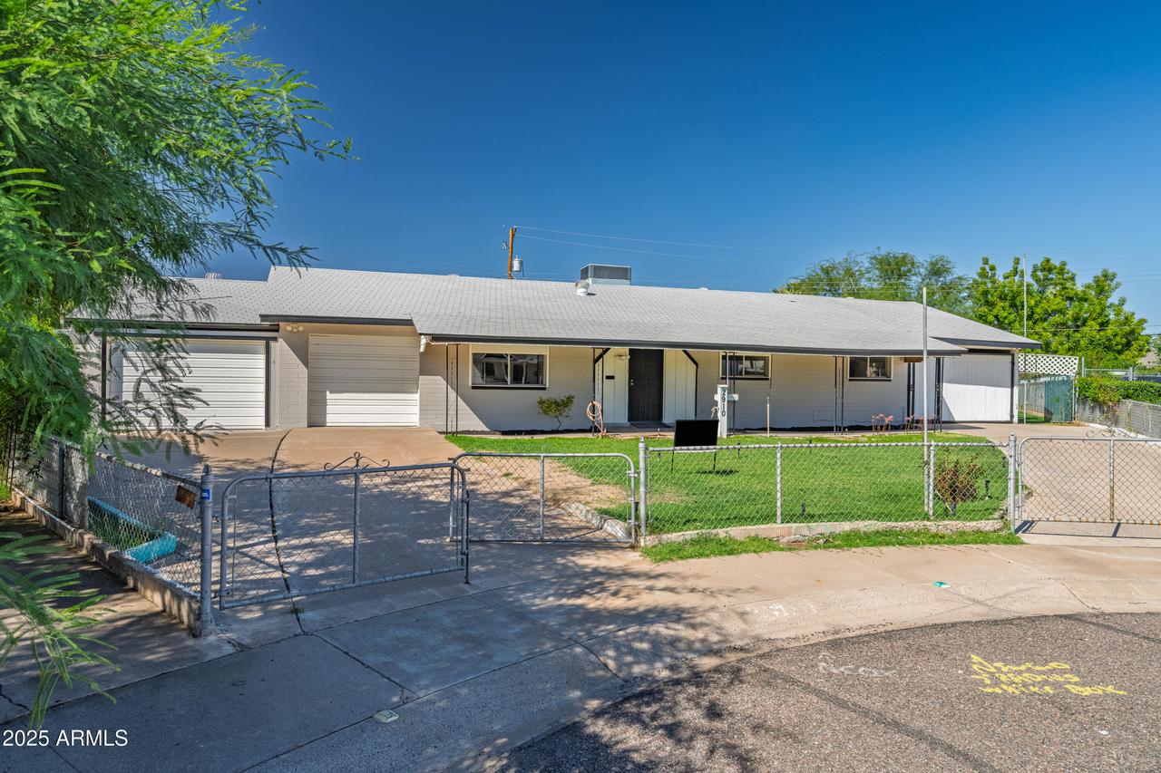 2910 N 60th Dr., Phoenix, AZ 85033