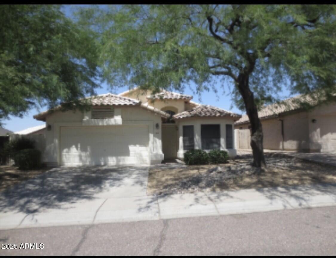 2226 E Donald Dr., Phoenix, AZ 85024