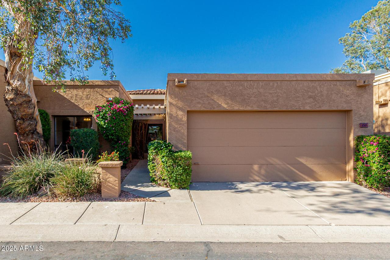 1010 E Lois Ln., Phoenix, AZ 85020