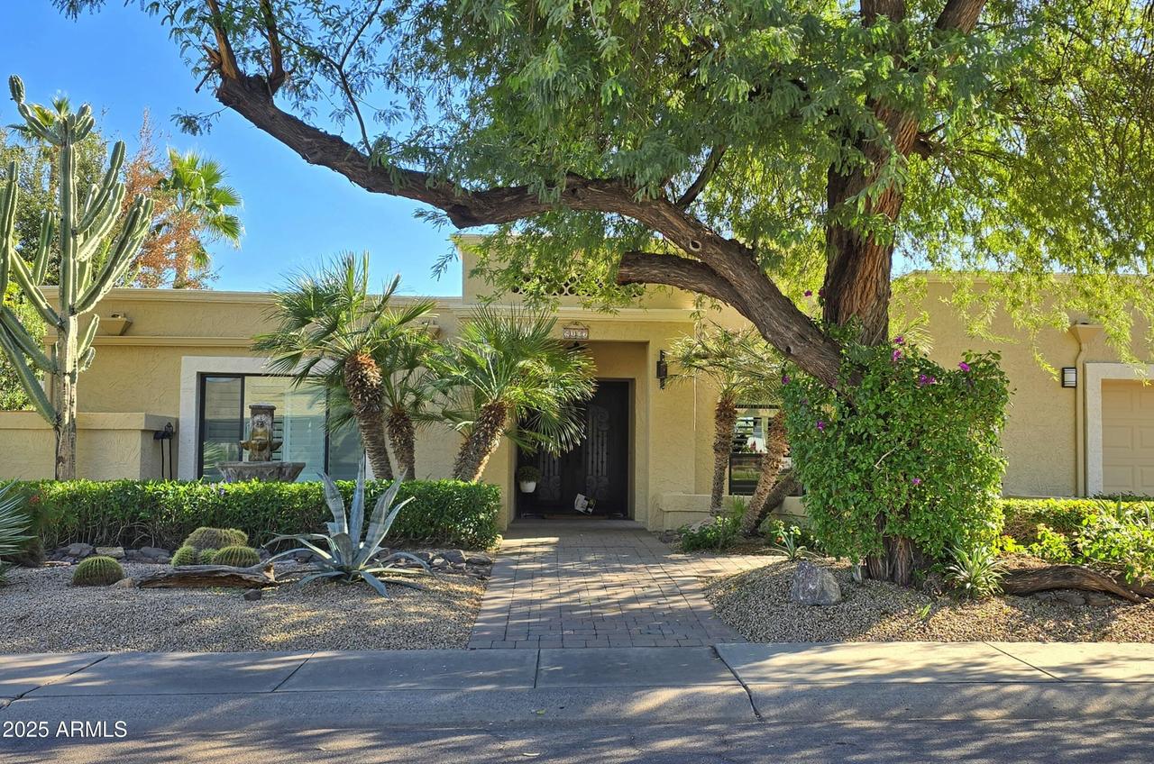 8107 E Naseem Tr., Scottsdale, AZ 85258