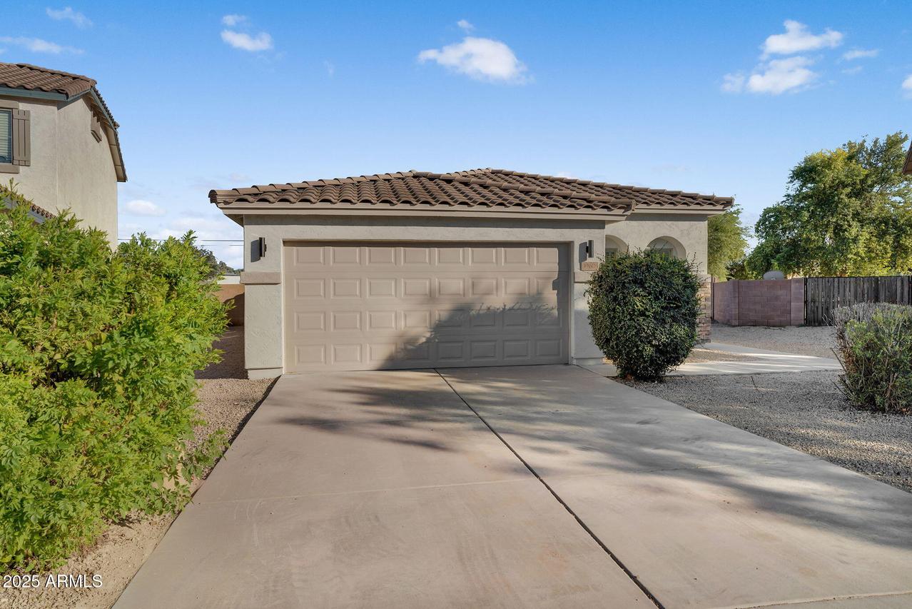 39605 N Zampino St., San Tan Valley, AZ 85140