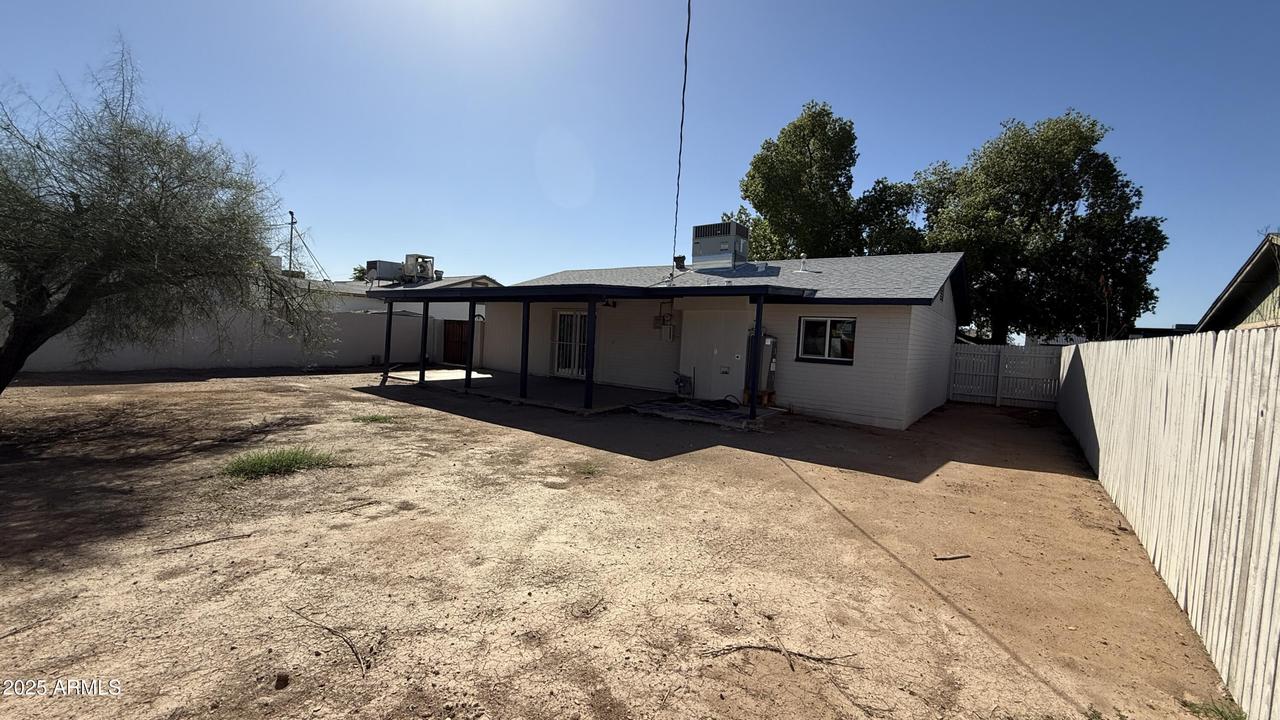 3307 N 65th Ave., Phoenix, AZ 85033