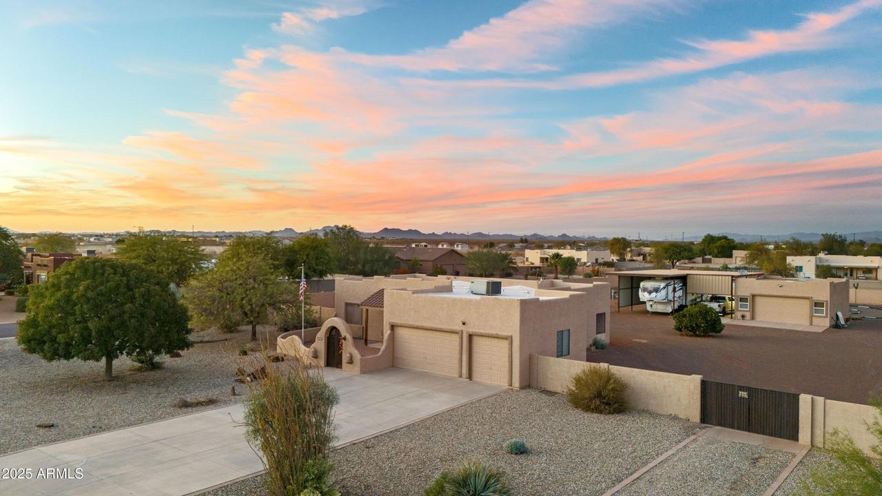 24916 W Red Robin Dr., Wittmann, AZ 85361