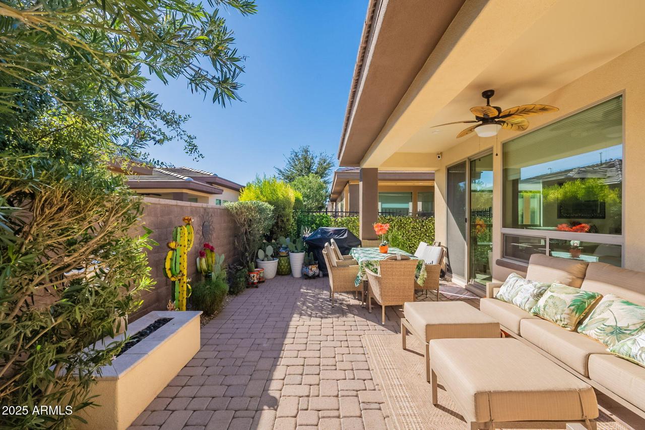 679 E Myrtle Pass, Queen Creek, AZ 85140