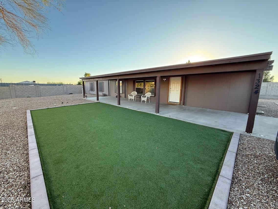 1324 N 101st Pl., Mesa, AZ 85207