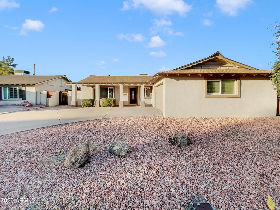 8414 E Orange Blossom Ln., Scottsdale, AZ 85250