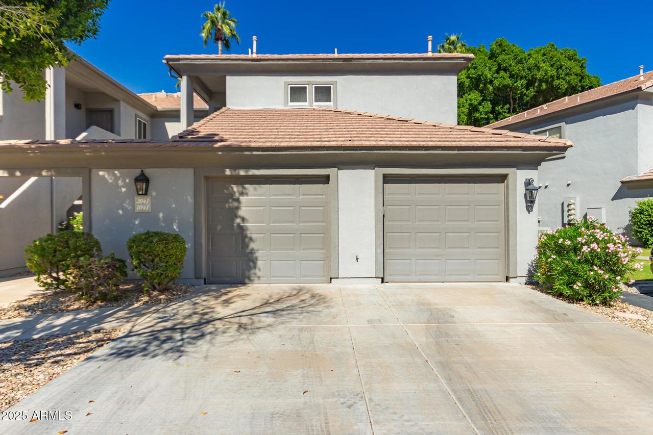 7401 W Arrowhead Clubhouse Dr. #2041, Glendale, AZ 85308