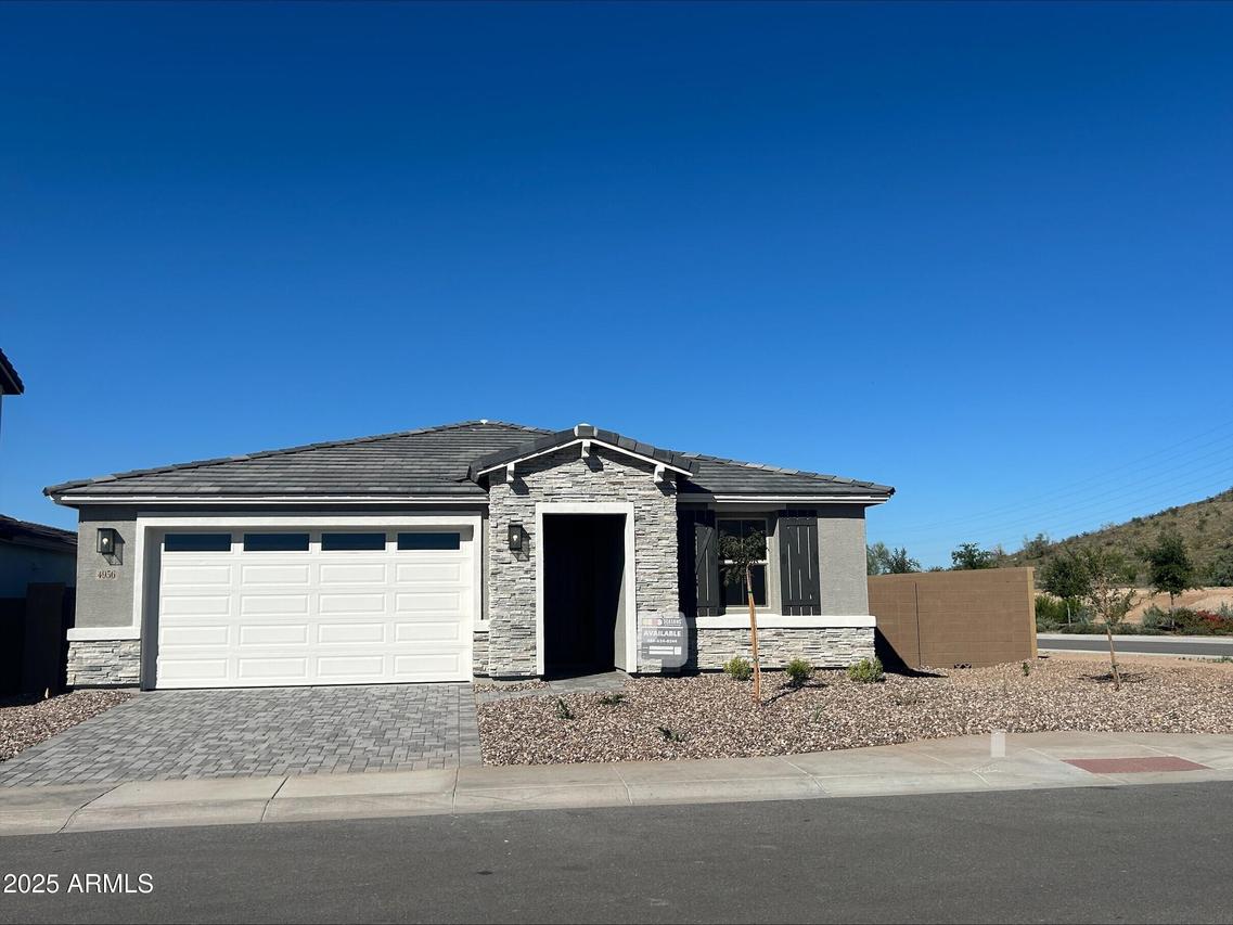 4956 W Chuck Box Rd., Laveen, AZ 85339