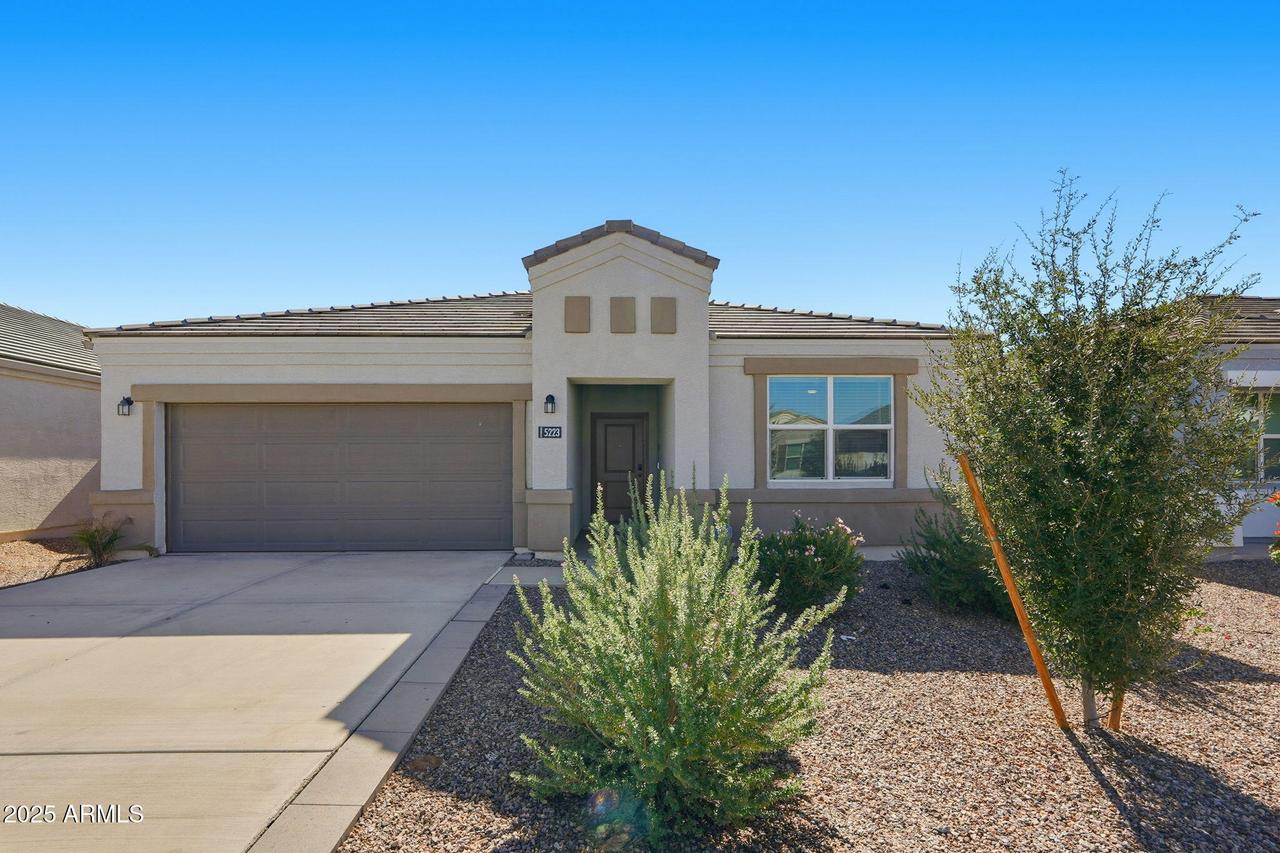 5223 E Diatomite Dr., San Tan Valley, AZ 85143
