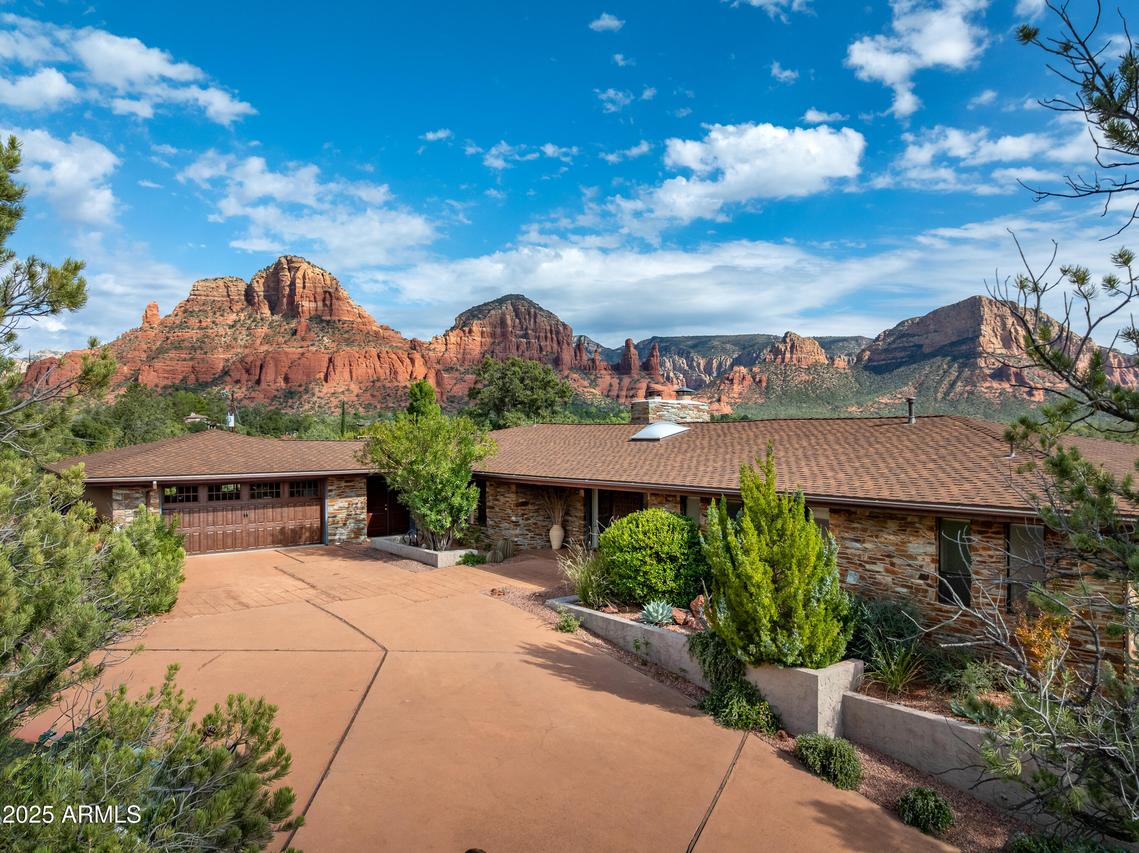 260 Rolling Dr., Sedona, AZ 86336