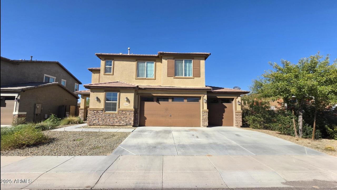 7946 W Encinas Ln., Phoenix, AZ 85043