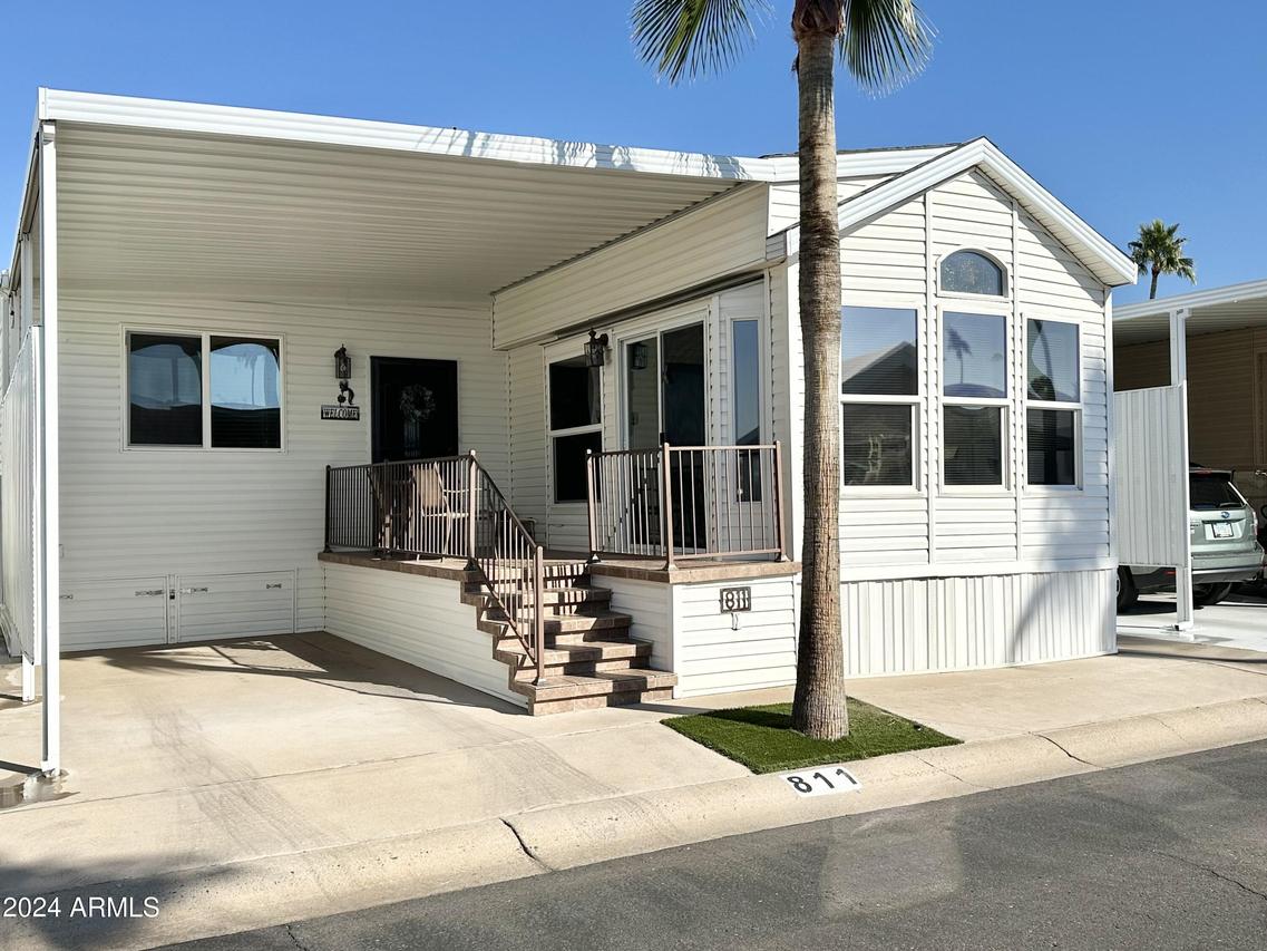 811 S Beryl Dr., Apache Junction, AZ 85119