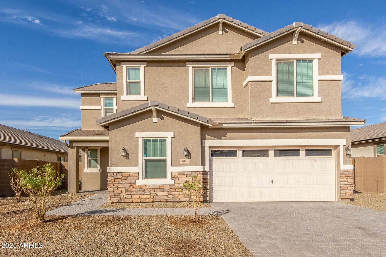 8018 W Wood Ln., Phoenix, AZ 85043