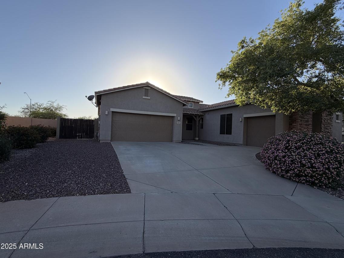 4517 W Heyerdahl Dr., New River, AZ 85087